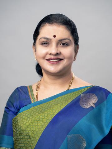 डॉ. के. घयात्री देवी